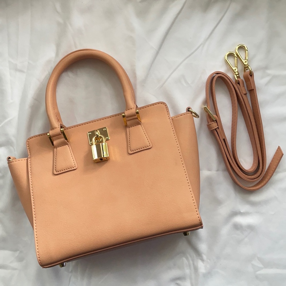 NWOT Angela Roi Vegan Mini Sunday Tote in Pink